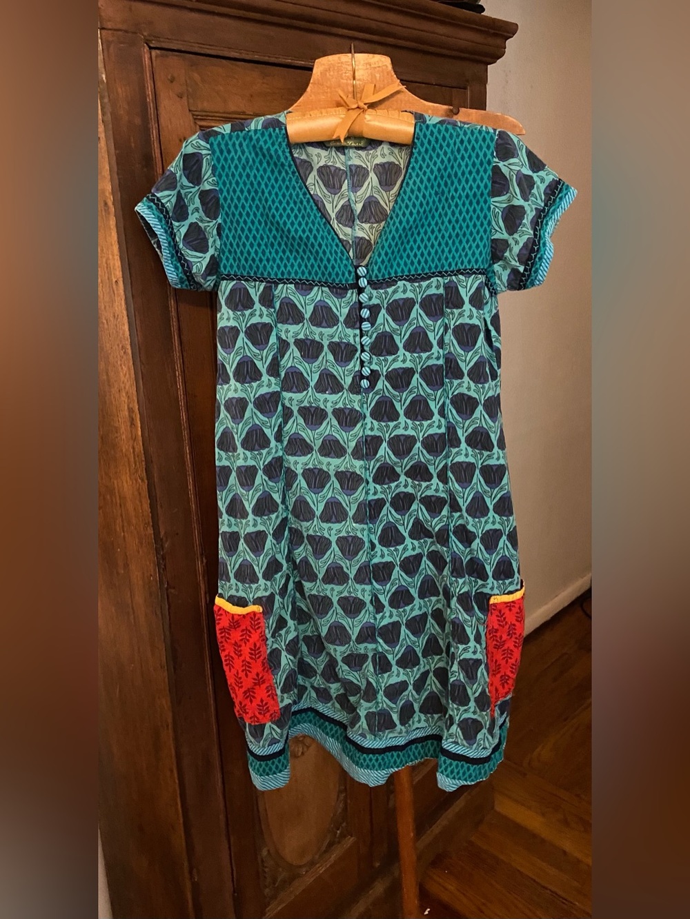 GREEN TARA from Austin ! Teal Patterned Short-Sleeve Dress, size S